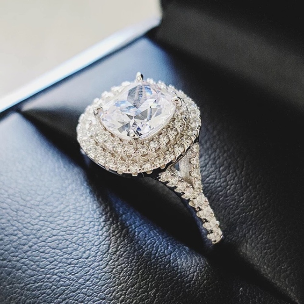 **NEW Diamond ๐ Sterling Silver Engagement Ring - Picture 4 of 5